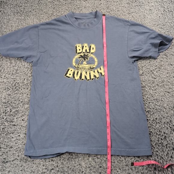 Bad Bunny Shirt Adult Small Blue World Hottest Tour Stadiums 2022 Rap Music Tee - Picture 4 of 6